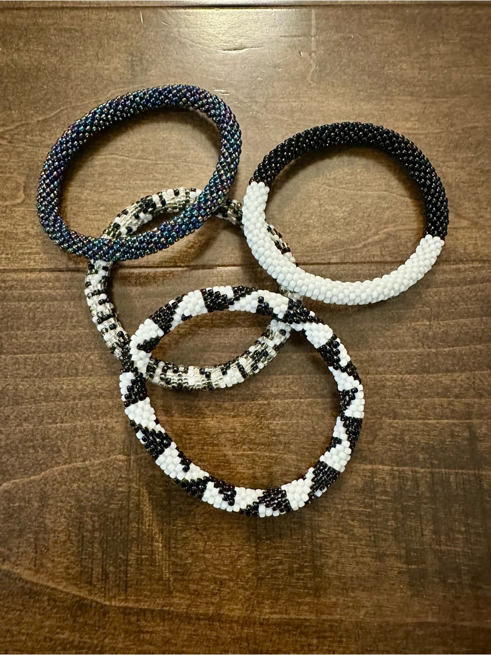 🌟 Sashka Co Set of 30 assorted color bracelets - Picture 6 of 8